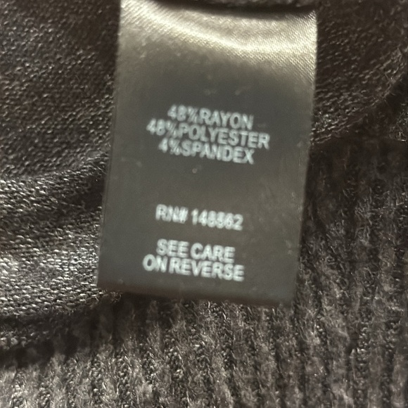 Torrid super soft plush pullover  silver studs sweater size 3 (3X) . - Picture 6 of 7